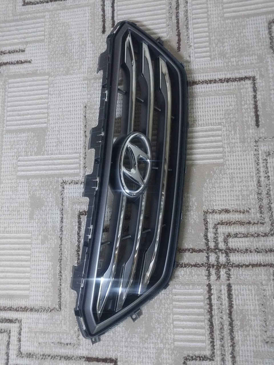 للبيع شباك اصلي سوناتا سبورت مكاني بغداد  للإستفسار ***********
