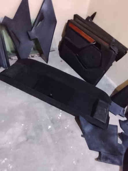 غرفة مرسيدس دب نظيفة حلوة مرتبة  سعر 700 الف مع مجال مكان كركوك ***********
