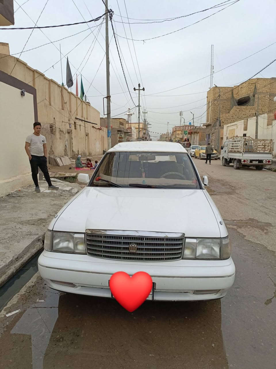 سلام عليكم سياره ارنب سيدان السعر 67 العنوان ديوانيه قضاء غماس الرقم  ***********
