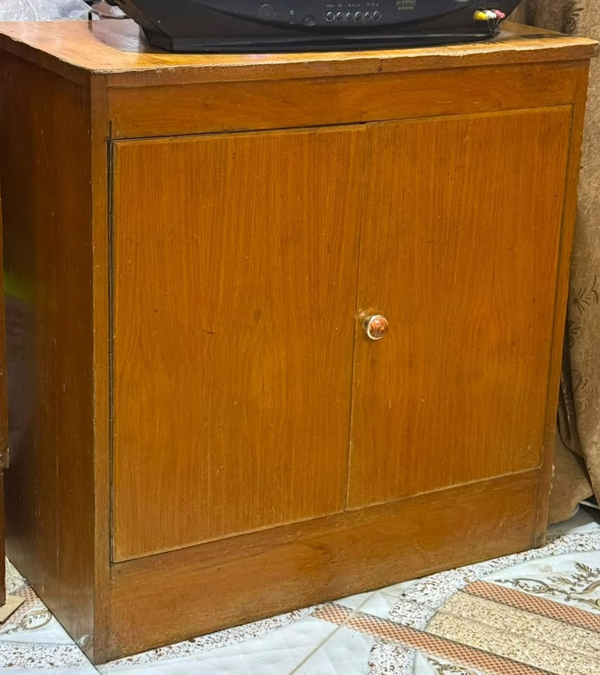 للبيع
غرفة نوم خمس قطع 250الف  وبيها مجال
للتواصل اتصال على الرقم او المراسله عبر الواتساب 

***********

