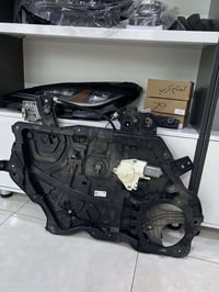 حشوة باب يسار • تسلا موديل Y • سريع الغزالية