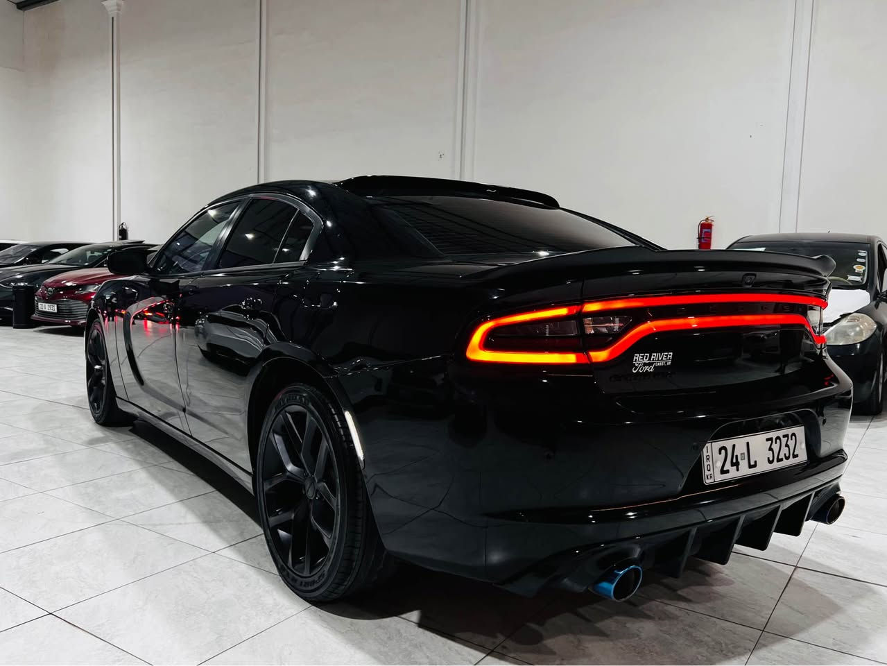 dodge charger 
SXT black top
مۆدیل ٢٠٢٠ 
چاڵمغەك پێشی بۆیاغ 
چامڵغەك ئەمریكایە بەبێ ژۆرێ بەبێ ئێرباگ 
شوێن ھەولێر 

*********** أربيل, العراق
