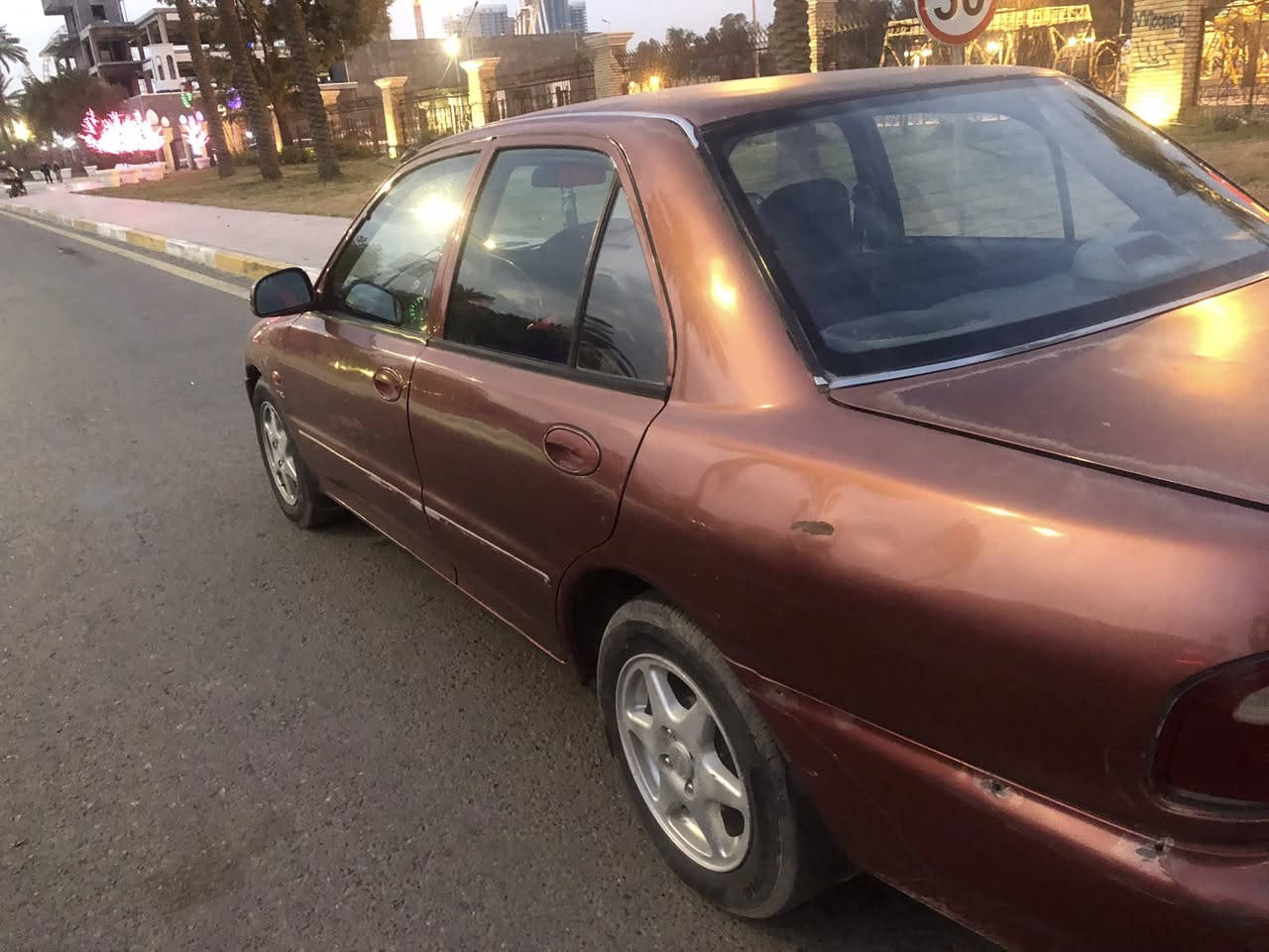 بروتون للبيع 2005سياره بلاديه بدون صبغ كير محرك خير من الله تبريد بس غاز رقم جديد هزه  جديد مكان منصور حي دراغ ***********
