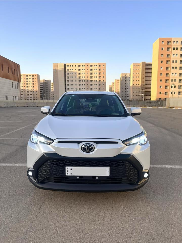 فروتلندر 2024 TOYOTA FROTLANDER
✅ السيارة كامل مواصفات 
✅ محرك 2:0 هايبرد ☘️
✅ فتحة سقف 
✅ لايت زنون + كشافات 
✅ ويل 17 
✅ رادار + تحديد مسار + حساسات خلفية 
✅ زجاج السيارة مغلف عازل حرارة بالكامل 
✅ التبريد مناخ منفصل 
✅ المقاعد جلد احمر
 
⭕️ السيارة ماشية 21 الف استخدام نظيف 
كفالة عامة (كير ومكينة وبدن) ماعدى بارد قليل بدون صبغ باب الجنطة 
رقم السيارة انكليزي تحويل مباشر بأسمي 
مكان السيارة_بغداد مجمع بسماية 
للأستفسار الاتصال ‭0772 699 3099‬
واتساب ***********
