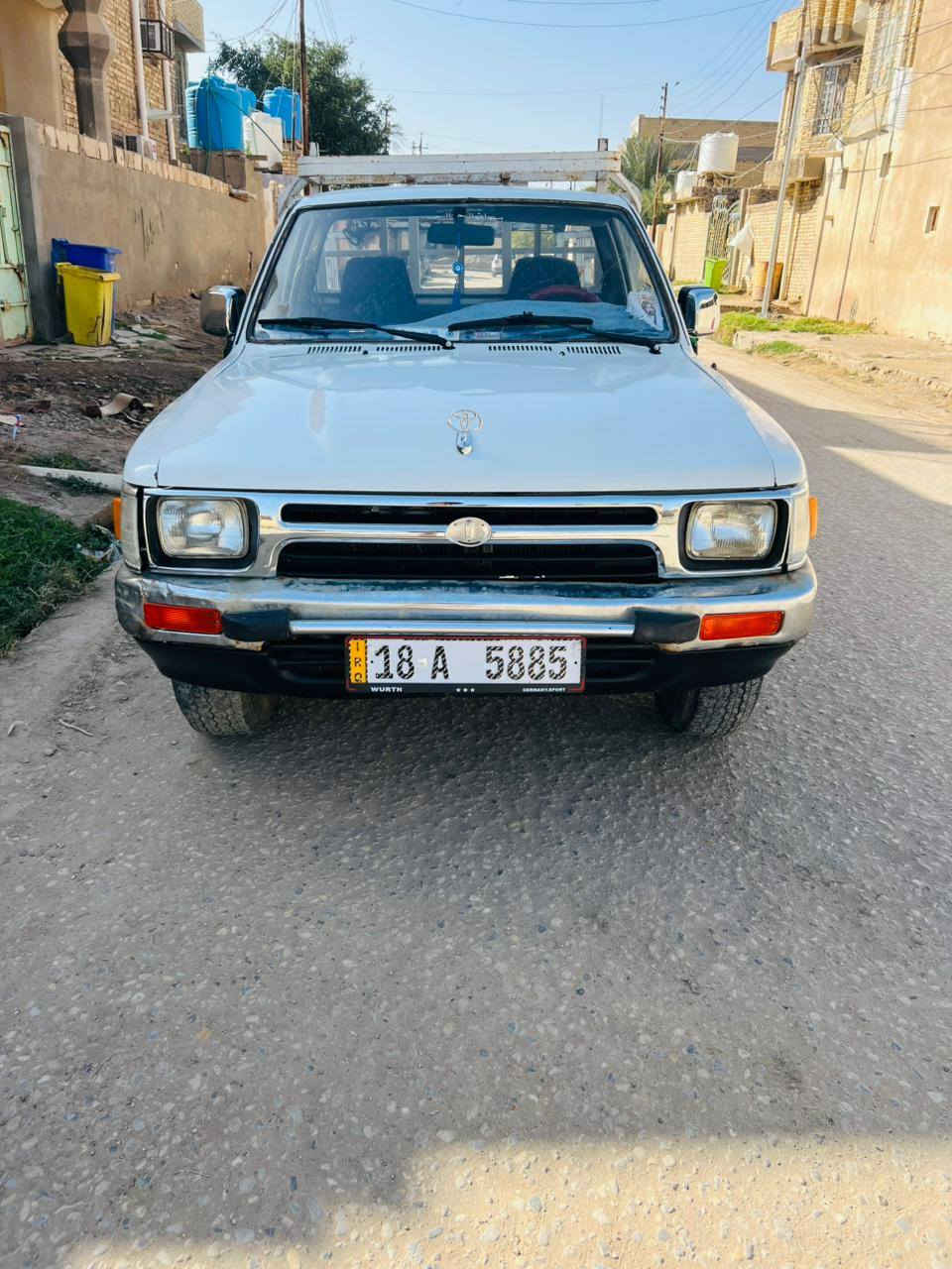 سلام عليكم تيوتا 1990 محرك ثري واي رقم نگليزي -18-سياره مكفوله كفاله
 مصبوغه لجماليه  وجاهزه مال جناي 
مكاني ناصريه قضاء النصر لتواصل ***********
