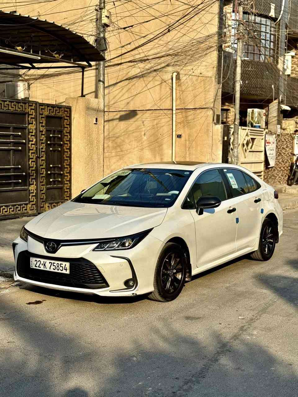 للبيع كورلا 2023 وكالة ساز بانزين فقط السياره فول مواصفات فتحه سقف شاشه كبيره تحكمات ستيرن مري شفط داخل لونين السياره ماشيه بال50 الف السياره بيها فقط الحادث اللي بالصوره اثر حادث دراجه السياره رقم اربيل دولي 

اخواني السعر 162 وبيها مجال للجاد واللي يريد يشتري يمرلي ويشلع عيوني وبرسم الخدمه اني 

مكانها بغداد المعالف - الاعلام او القادسيه 
***********
