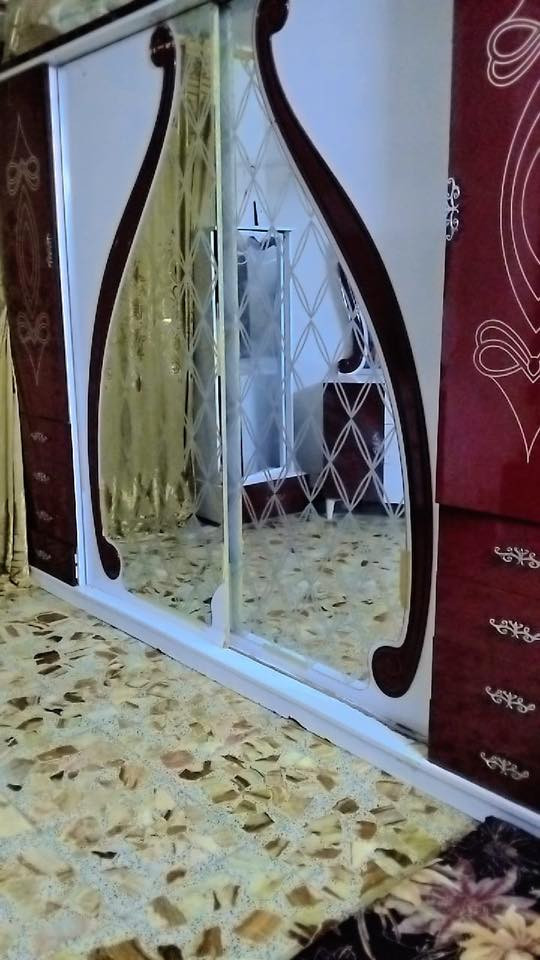 السلام عليكم
غرفة للبيع تركيه نضيفه استعمال بسيط السعر 500 وبيها مجال للاستفسار ***********
