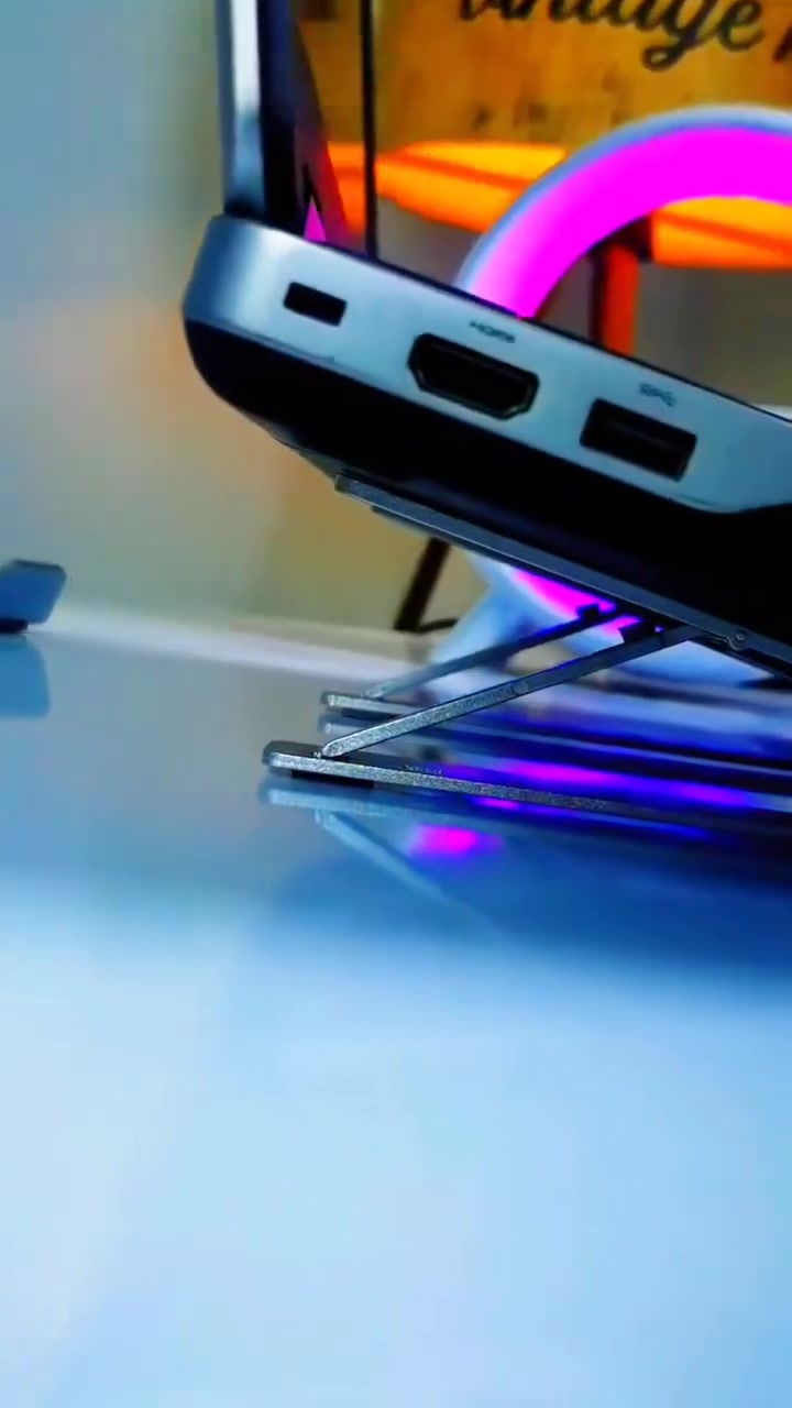 ستاند مكتبي 🔥
 كتب ، او ايباد ولابتوب منضدي قابل للطي ، 🤎
السعر ١٦ ألف والتوصيل مجاني 🤎 

- يحتوي 7 اوضاع للطي والتحكم بالارتفاع 

- محمول وخفيف الوزن:  يسهل حملها وهي مثالية للاستخدام أثناء التنقل.

- قوي ومتين:مصنوع من سبائك الألومنيوم عالية الجودة ، تم بناؤه ليدوم طويلا ويمكن أن يتحمل البلل.

- توافق متعدد الاستخدامات:هذا متوافق مع مجموعة واسعة من أجهزة الكمبيوتر المحمولة ، بما في ذلك ماك بوك اير ، برو ، وغيرها من العلامات التجارية للكمبيوتر الشخصي.

- تصميم مريح: يوفر التصميم القابل للطي لهذا! تجربة كتابة مريحة وانحناء مريح  مما يقلل الضغط على الرقبة والظهر.

#العراق #بغداد #كربلاء #النجف #البصرة


**إذا كنت صاحب هذا الإعلان وتريد حذفه لأي سبب، رجاءا أرسل رسالة إلى الدعم الفني**