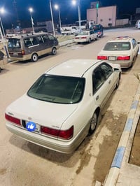 تويوتا كراون • نجف • لوحات بصره