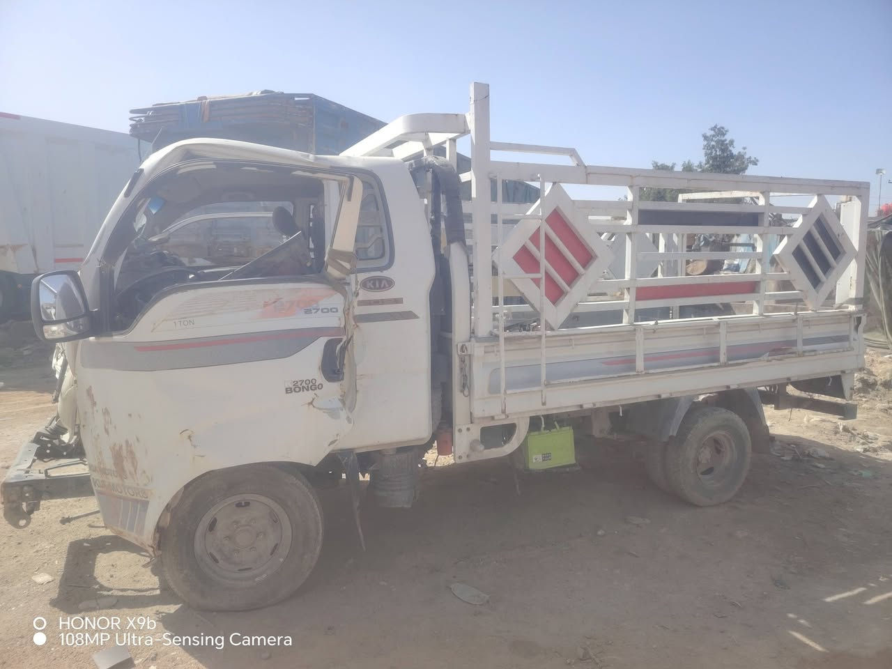 للبيع ع ضربتها مكانها نجف مارد فيس اتصل *********** اني صاحب دلاليه
