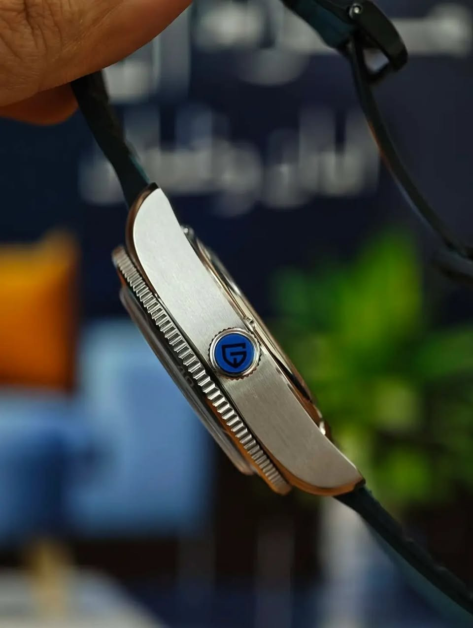 بسمِ الله ، والصَّلاة والسَّلامِ عَلَىٰ رَسُولِ اللهِ  ﷺ.🌿
#مــزاااااد
ساعة #باغاني_ديزاين الأصلية 🇯🇵 ساعة باجاني ديزاين PD-1812 أوتوماتيكية ميكانيكية للرجال NH35A، مقاومة للماء حتى عمق 100 متر،طوق دوار 😍

#يبدأ المزاد من 10$ والرفعة أقل شيء 10$
 والسوم بالدولار$
#المزاد #عرض و #سوم و #طلب وأمر البيع طيب بأذن الله تعالىٰ 🤲

#يبدأ من الآن و #ينتهي يوم غدٍ ان شاء الله الرابعة والنصف مساءً 

 ☑️ للأعتماد أولاً : أرسال العنوان الكامل ورقم التلفون .

والتوفيق من الله للجميع 🤲

🔹PAGANI DESIGN🔹

🔴 المواصفات :
▫️ساعة أصلية من تصميم #باجاني_ديزاين 
▫️مكنة اتوماتيك Seiko NH35 🇯🇵 ذات جودة عالية الأداء والوقت المحدد بدقة كبيرة ياباني أصلي 🇯🇵
▫️الزحاج الياقوت كريستال
▫️مقاومة للماء 💦
▫️قفل بحري 🌊
▫️مينة مميزه سمائي
▫️علامات مضيئة في الظلام 
▫️الساعة من الستانلس ستيل المقاوم للصدأ ✅
▫️سير #مستبدل
▫️القطر 42 ملم 
▫️مواصفات آخرى 

🔹الحاله جديدة 😍
⬅️  تأتي مع العلبة الاصلية ، والضمان 🌸

⬅️ وتكدر تبحث عن تفاصيلها أكثر   ...

🚖 يوجد توصيل الى جميع محافظات عراقنا الحبيب 🚖


**إذا كنت صاحب هذا الإعلان وتريد حذفه لأي سبب، رجاءا أرسل رسالة إلى الدعم الفني**