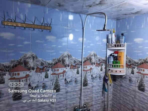 سلام عليكم دار في الحسينية  110. متر مربع ركن واقع حال 120. متر كامل خدمات. ملك صرف خدمات مسقط غرفتين نوم ومطبخ واستقبال كبيره. السعر 55. للاستفسار ***********
