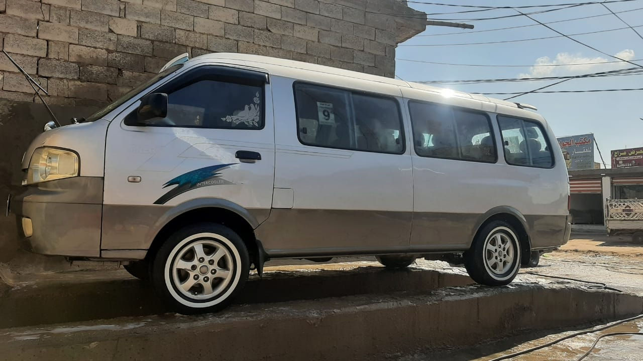 السلام عليكم منغولي للبيع موديل 2004 اصل مكينه كير حداديه جدد تخم تاير جديد بسمي رقم نكليزي سنويه 31  مصبوغه عام مكفوله من ضربه شواصي جدد مكاني نجف  للستفسار *********** السعر 142 وبيه مجال
