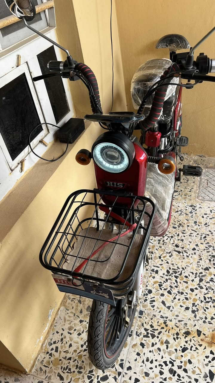 السلام عليكم دراجه شحن حجم 20
5 بطاريات يقرن 10

الدراجه كلش نظيفه

السعر 275 وبي مجال


**إذا كنت صاحب هذا الإعلان وتريد حذفه لأي سبب، رجاءا أرسل رسالة إلى الدعم الفني**