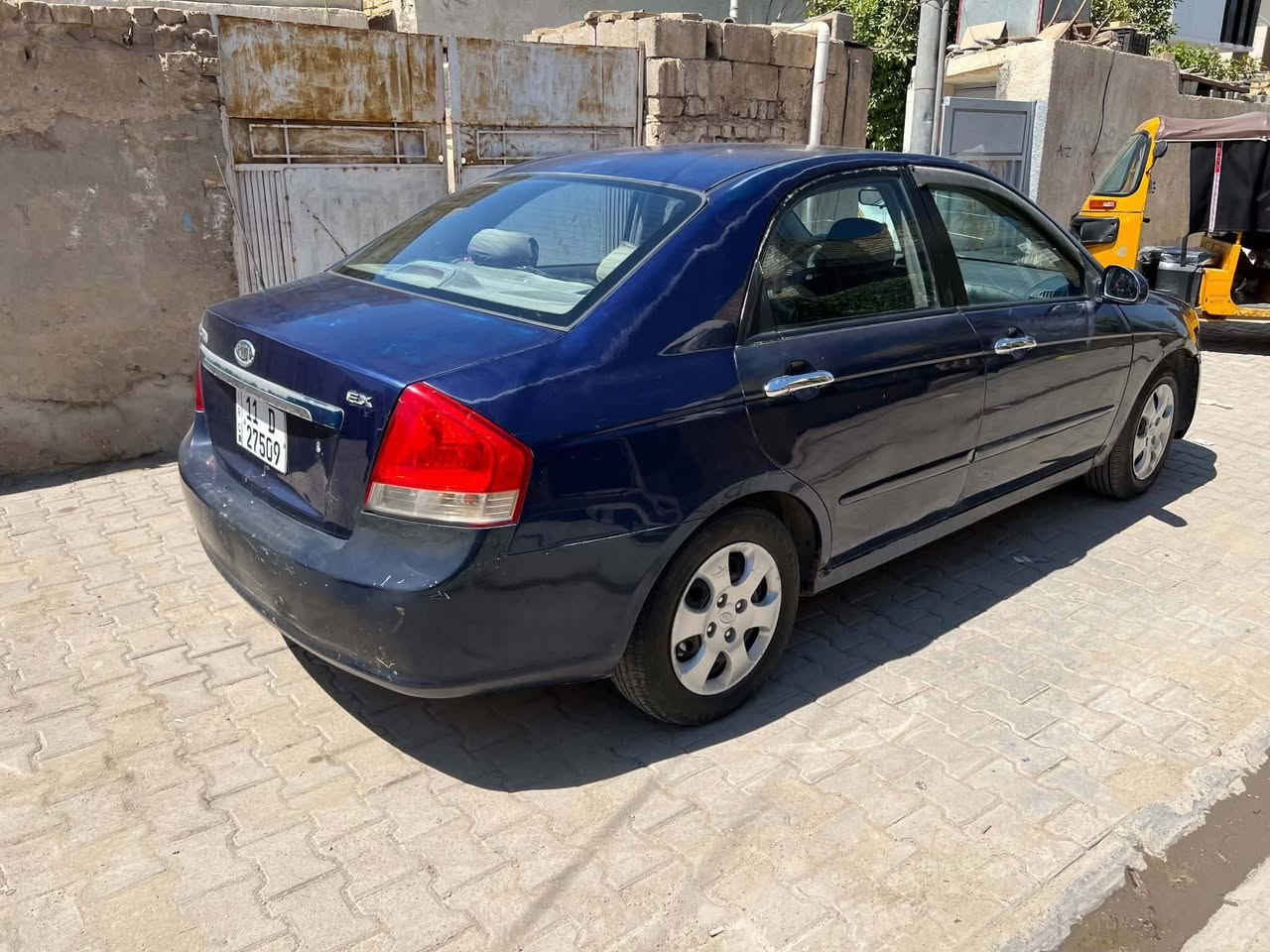 السلام عليكم. كيا سبكترا موديل ٢٠٠٧للبيع بيه جاملغ تبديل وبيه أربع قطع صبغ تكدر اتكول احزام صبغ تبريد وتدفئة شغاله سنترلوك حداديه وسط محرك  ٢٠٠٠ رقم بغداد باسمي رقم الإنكليزي بيه بعض الملاحظات السعر ٧٠وبيه مجال للاستفسار على الأرقام التاليه. ***********/***********/متواجد وين ميعجبك اليوسفية المحمودية /الحصوه/وتدللون
