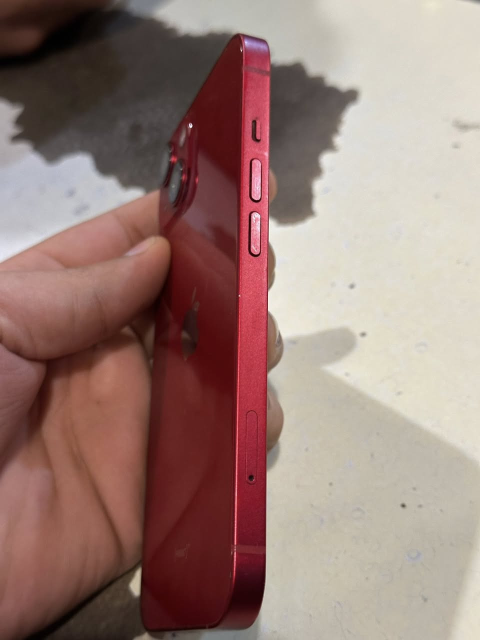 سلام عليكم   ايفون 13 عادي للبيع جهاز امريكي نموذج M بطارية 🔋 95 وتر بروف ذاكرة 128 سعر 450 وبي مجال قليل (بدون ملحقات) 
***********
