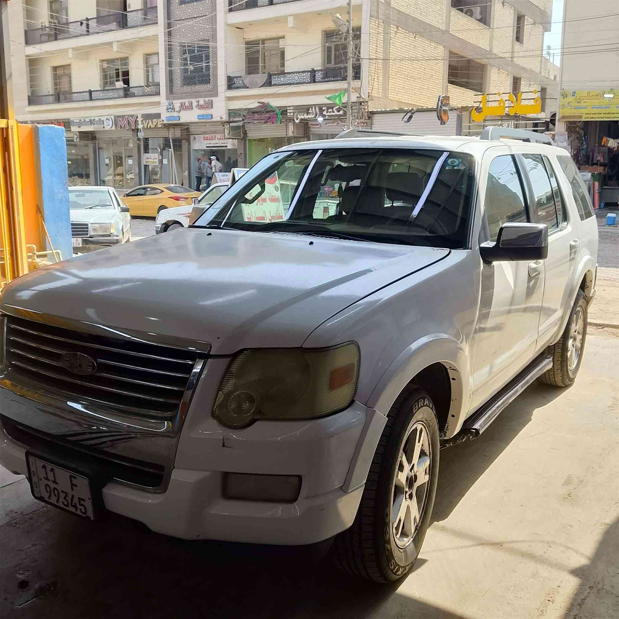 الموديل 2007.    6 سلندر حجم 4000كير 1000.  8نمر    مصبوغه فقط حزام لا ضربه ولاشي بيه الاستفسار أكثر خاص السعر 80 بيع مستعجل


**إذا كنت صاحب هذا الإعلان وتريد حذفه لأي سبب، رجاءا أرسل رسالة إلى الدعم الفني**