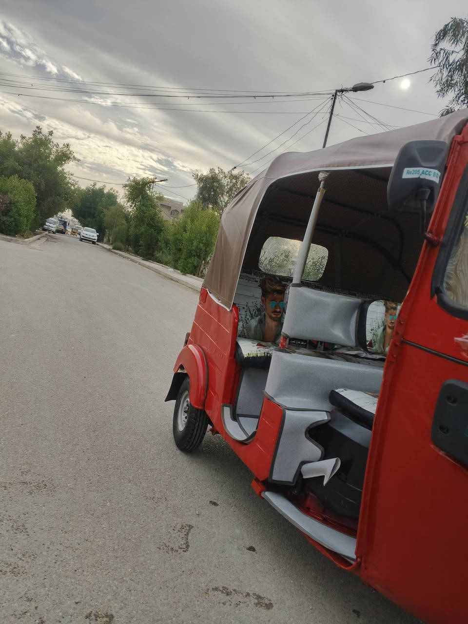 سلاو وعليكم تكتك للبيع موديل 2018 تكتك نضيفه وخير من الله ولا تبخر ولا تنقص سعر 5400 وبيها مجال بس لشراي يتصل مكاني بغداد المشتل ***********
