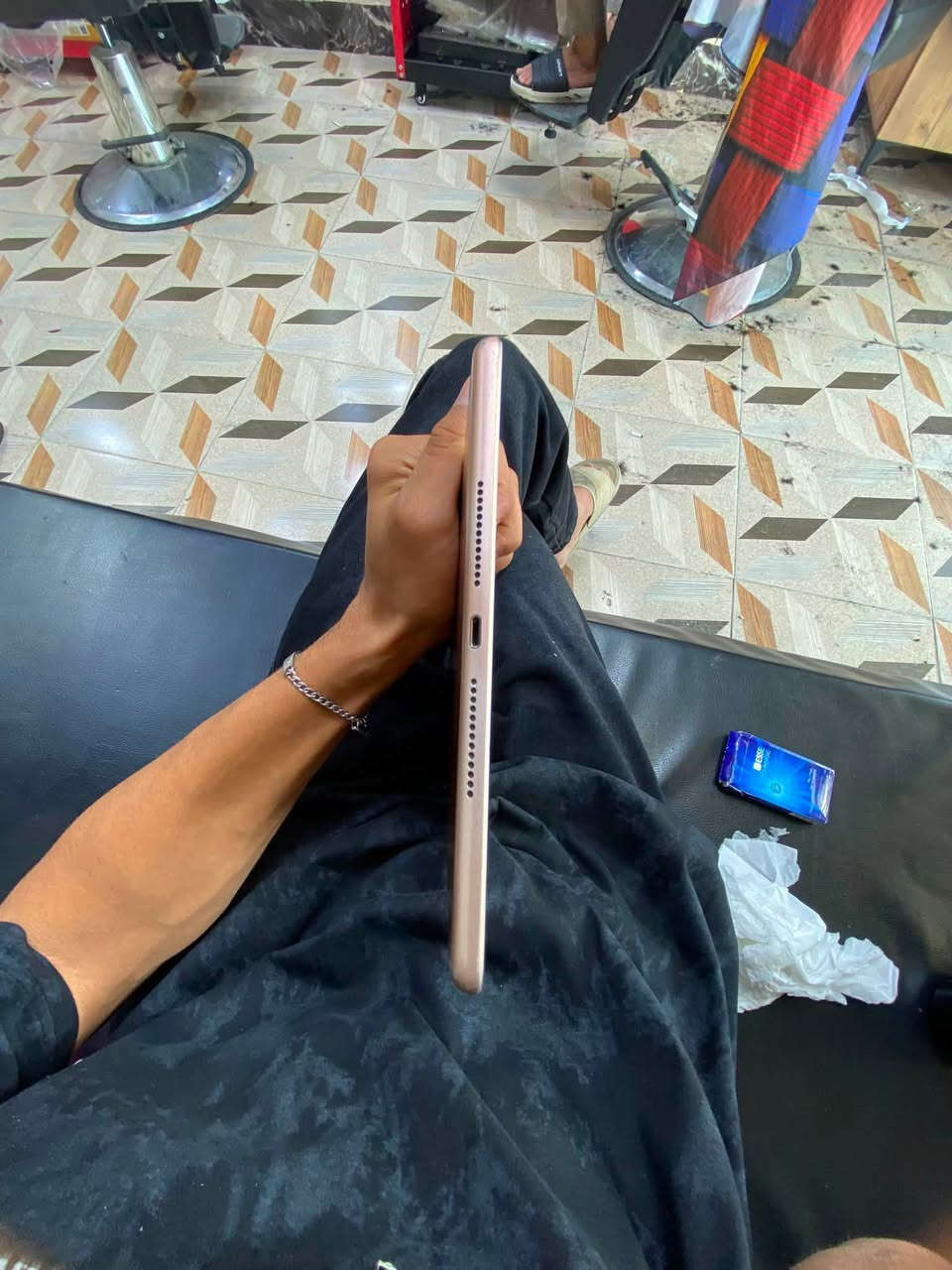 ايباد آيفون جيل الثامن كلشي مابي نقص ومامفتوح بس يرادله بلازمه مو شاشه السعر140وبي مجال


**إذا كنت صاحب هذا الإعلان وتريد حذفه لأي سبب، رجاءا أرسل رسالة إلى الدعم الفني**