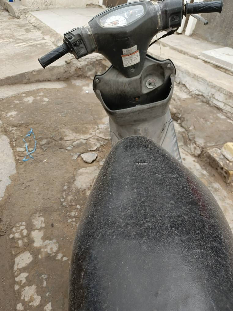 سلام عليكم أدرس للبيع طافية كاطعة نارية أدير سلف لكن متشتغل كوم حديد صالنصة طاكة فاتحة الدراجة تخبل السعر 100 ابيع طافية مكاني الشعب بغداد, العراق


**إذا كنت صاحب هذا الإعلان وتريد حذفه لأي سبب، رجاءا أرسل رسالة إلى الدعم الفني**