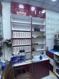 فاترينات • للبيع