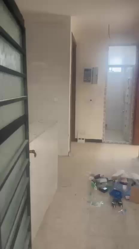 شقة طابق اول للايجار تحتوي على غرفتين نوم ومطبخ وخدمات قرب جامع الصديق الاخطل منطقة الاعظمية الايجار٥٥٠
للاستفسار ***********
