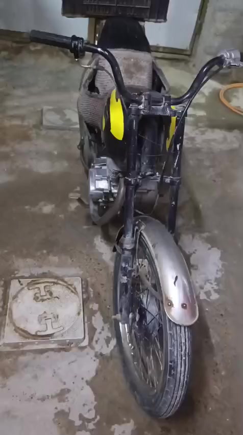 السلام عليكم
دراجه كلك للبيع 
السعر 200
العنوان نجف حي ميسان 
***********
