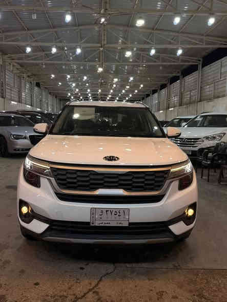 يهديكم معرض المميز لتجارة السيارات الحديثه آرق التحيات 🌿🙏. 

 ونخبركم عن توفر كيا سلتوس
2021 ضمان الدولية العراقية
ماشية 7 الاف كم فقط بعدها بلضمان
كفالة عامة
محرك 1600 
بصمة دخول + تشغيل
كشنات جلد تطريز 
مري شفط + اشاير
يدات المنيوم
لد نهاري امامي + كشافات
قطعتين تبريد
شاشة اصلية + كامرة
حساسات خلفية
رقم بغداد شرط التحويل
السعر170ورقة 

 ***********ياسين
