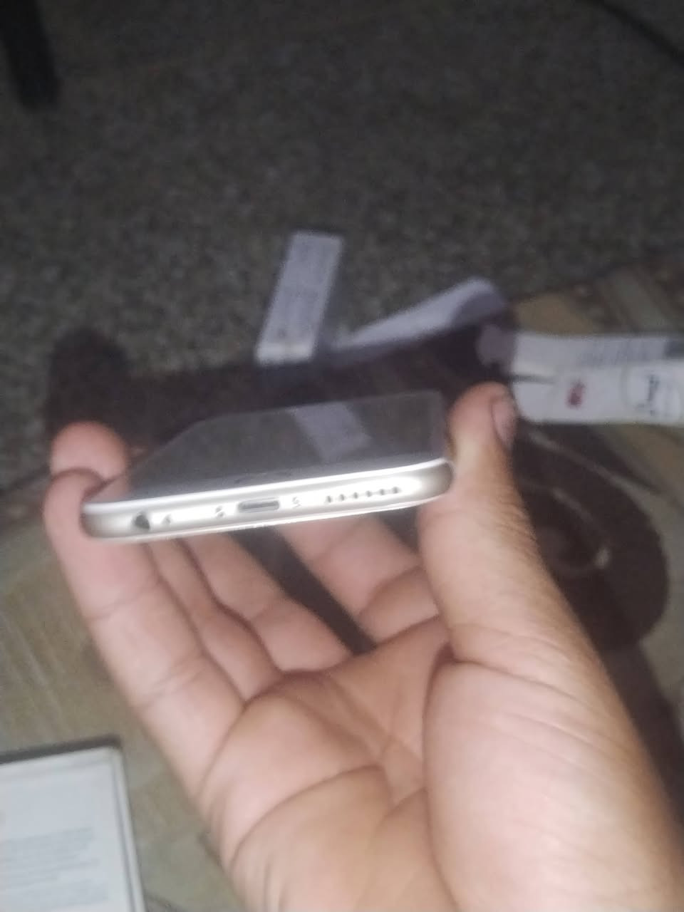 ايفون 6 S للبيع فحم ابيعه علة وضعه هوة وكارتونته ذاكرة 64 نضافه فول مكاني بغداد الشعب متوفر توصيل 
رقمي بي واتساب *********** سعرة 25
