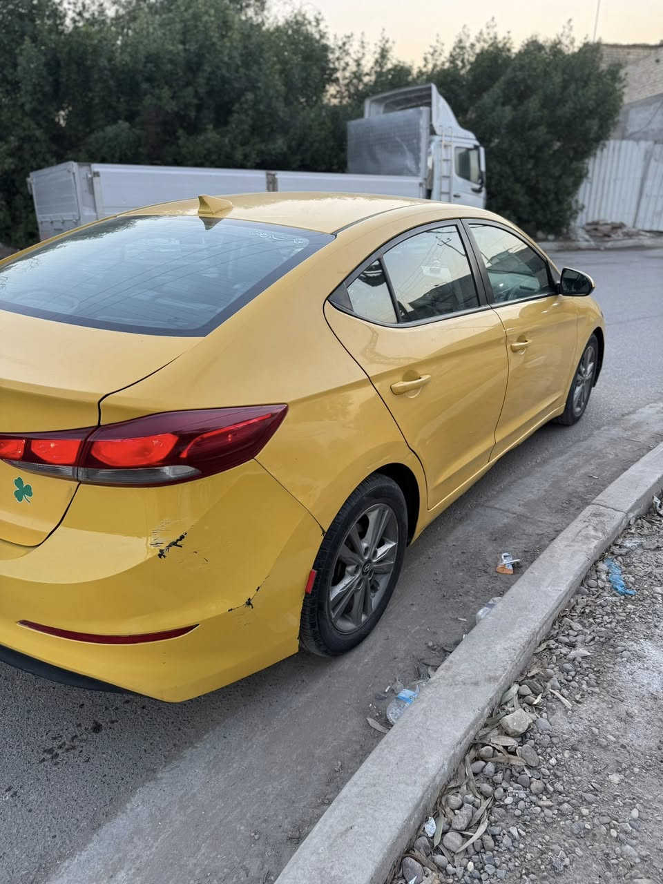 السلام عليكم النترا 2018 وارد امريكي حادث جاملق وبنيد صور الحادث و سونار بالمنشور رقمه بصره إنكليزي جديد مكينه 2000دوش مامفتوحه السياره جاهز السعر 112$ وبيه مجال الاستفسار اتصل *********** مكانه بغداد
