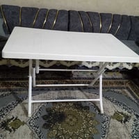 ميز طعام بلاستك • جديد • الشعب