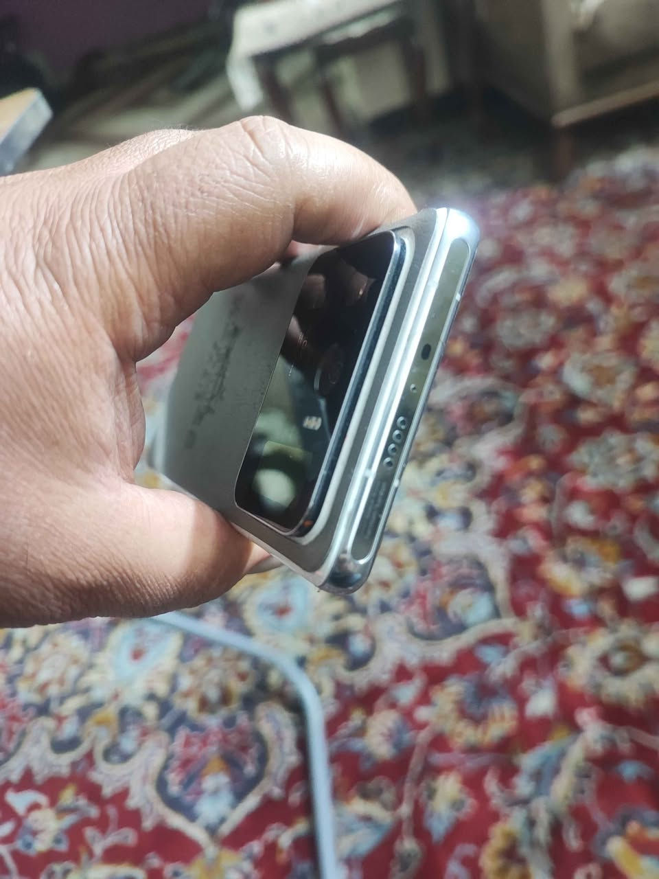 شاومي 11 الترا ذاكرة 256 نسخة صينية الجهاز عاطل واي فاي اكررها .. عاطل واي فاي يشتغل نت على السيم كارت . والشاشة بيها طبع خفيف  دبل شريحة الجهاز نظيف وشغال حاليا . السعر 180 بغداد, العراق


**إذا كنت صاحب هذا الإعلان وتريد حذفه لأي سبب، رجاءا أرسل رسالة إلى الدعم الفني**