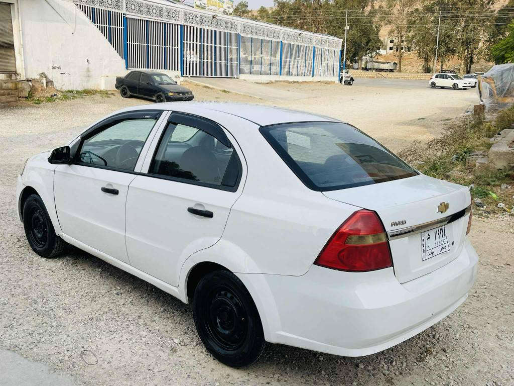 ***********
سه ياره كه ساغه واتا براوه نيه 
افیۆ 2008  توماتيك ي مه نه فيست بە س کێشە  مە دە نی  و دزياري بەشەرت
لێدانی ھیچ  نیە بەشەرتی گێرو مەکینە و تەبریدو  ھەموگیانی  بەشەرت مەکینە  گەورە یە  توماتيك 
سەیارەکە زۆرجوانە مالێ دۆستە 
سعری39 وەرەقە کمیک مجال
لەکۆ یە دادەنیشم *********** كويسينجاك, أربيل
