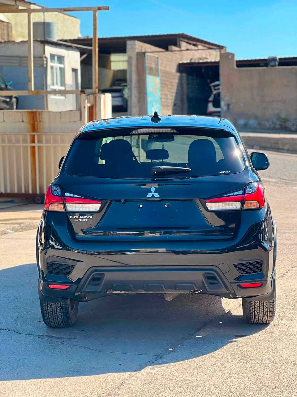 MITSUBISHI OUTLANDER SPORT 2024 AWD
رقم كاتي 

الضرر جملغ امامي و نص باب و نص بونيد  صبغ بدون دواخل
ارباك سترن طاك راجع س ١٣٢  ورقه بي مجال 
واتساب و اتصال ***********
