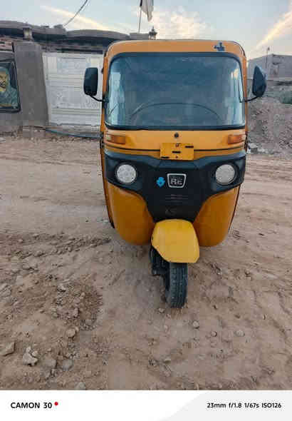 السلام عليكم 
تكتك للبيع موديل 20 شهر 7 اوراق كامله نقص قرص 
اعيد النشر بسبب الوعود الكاذبه للسعر 3750 وبيها مجال 
كوت حي الجهاد ***********
