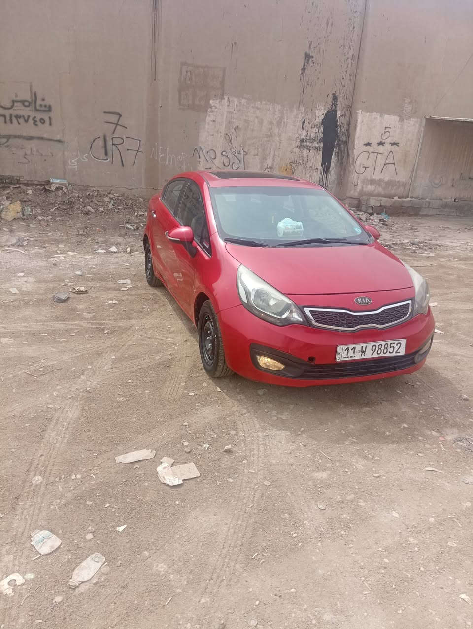 كيا ريو موديل2014فول مواصفات خليجيه محرك 1600السعر78عنواني بابل رقم التلفون***********مصبوغه حزام بدون ضربه رقمها بغداد انكليزي
