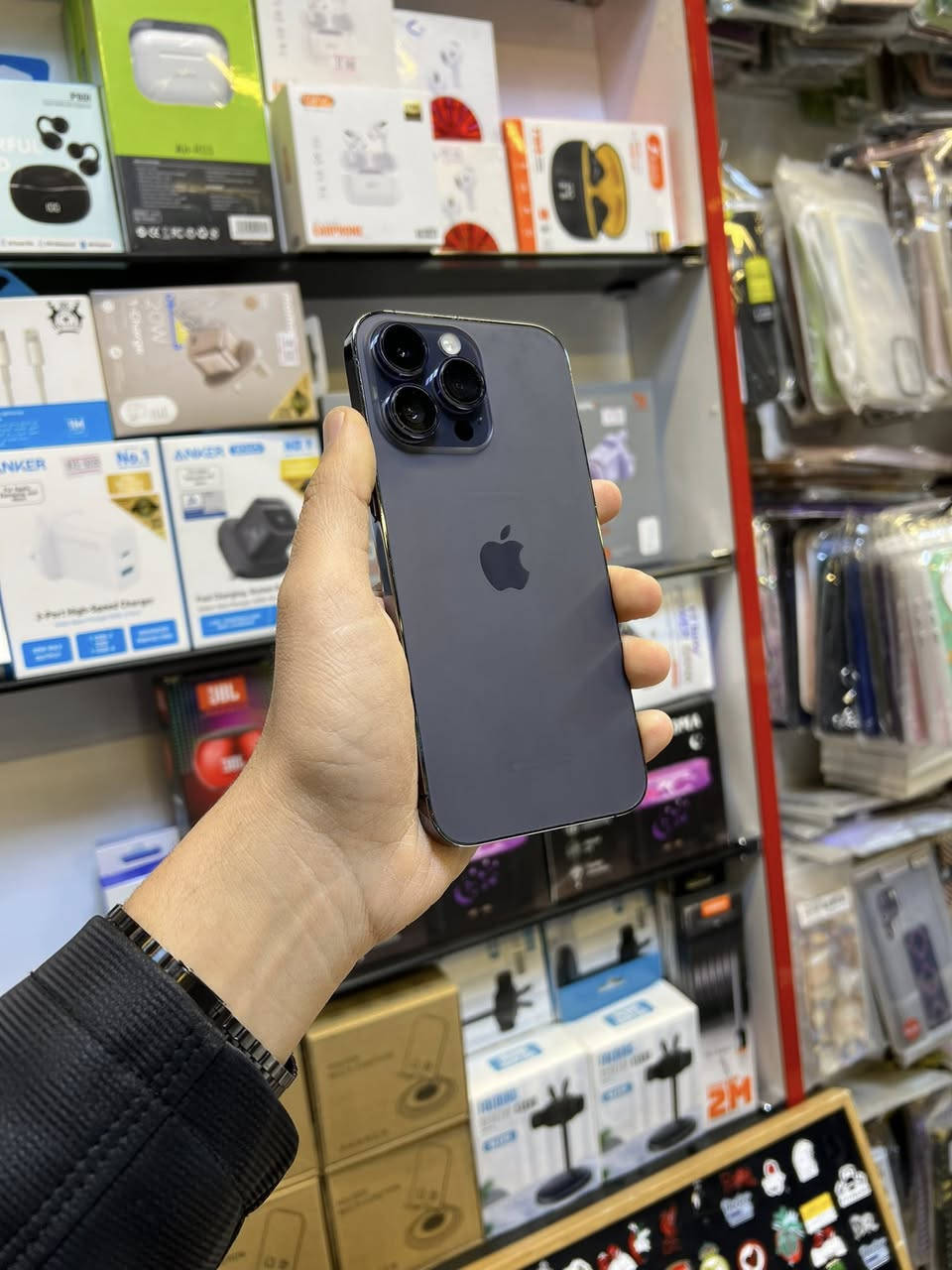 ايفون 14 برو ماكس. بسعر 850 🔥
لون بنفسيجي المرغوب 

ذاكره 256

مستخدم قليل 

نضافه 100‎%‎ ✅

ذاكره 256 ..

بطاريه 92 🔋

المكان الشرقاط 📍
***********
