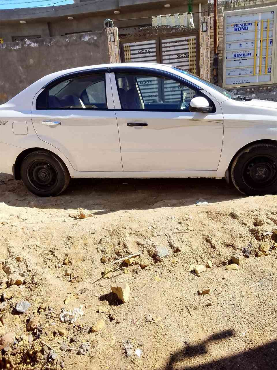 سلام عليكم سياره للبيع افيو موديل 10 الوارد خليجي السعر 70وبيهة مجال العنوان نجف الاشرف قضاء المناذره رقم الهاتف ***********
