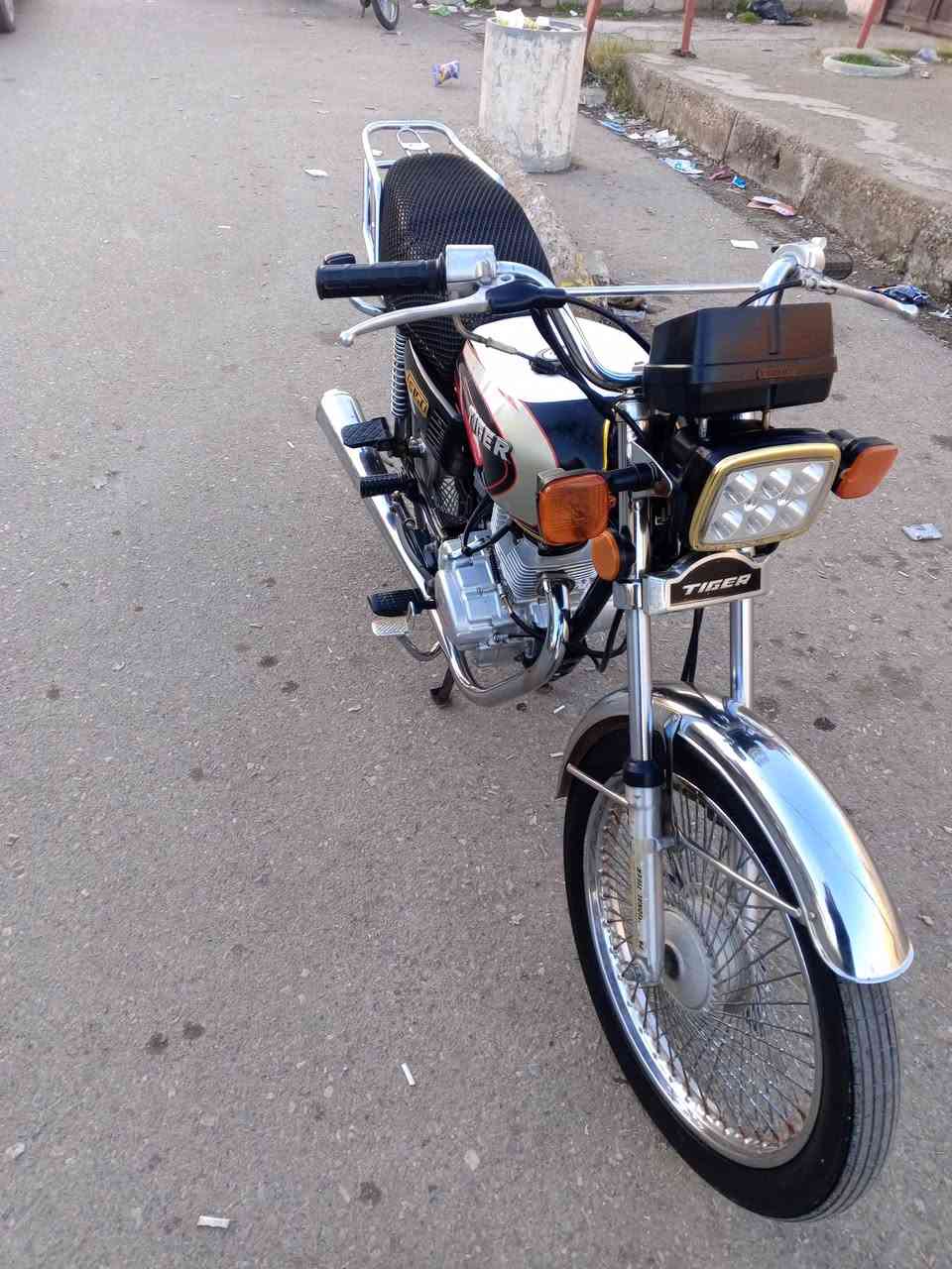 دراجه 2020 دراجه نظيفه حيل دراجه كل جسمها على البلاد ما بيها اي عيب لا صرف لا بخار دره دراجه كل على بلاد مكاني كركوك سعر سعر 425 بمجال كلش بسيط ***********
