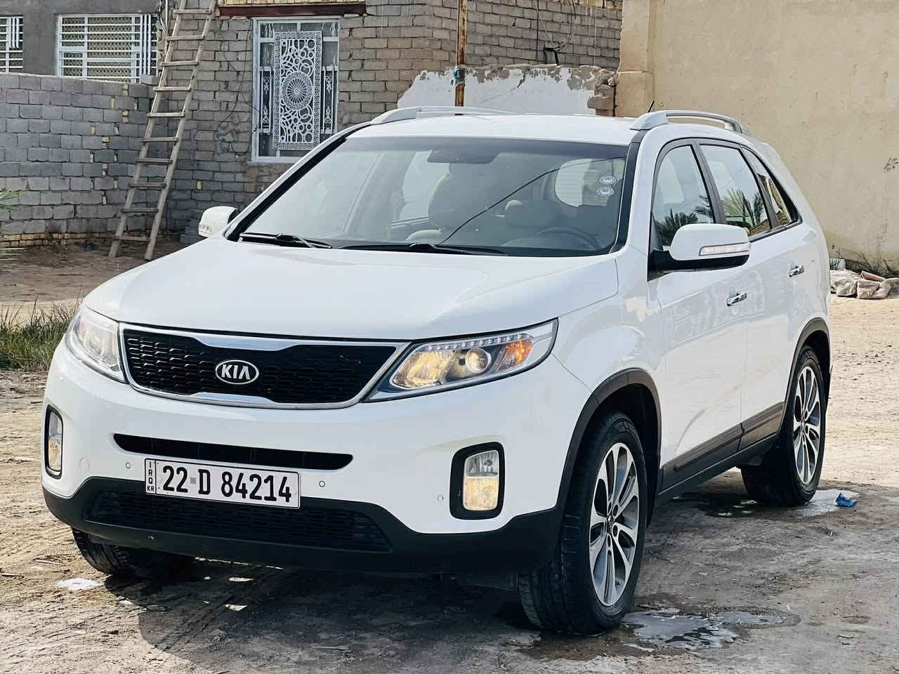 للبيع كيا سورنتو 2015
رقم اربيل باسمي 
مكفوله كفاله عامه 
بصمه ٦سلندر 
٧راكب ماشيه ١٢٦
للستفسار ***********
