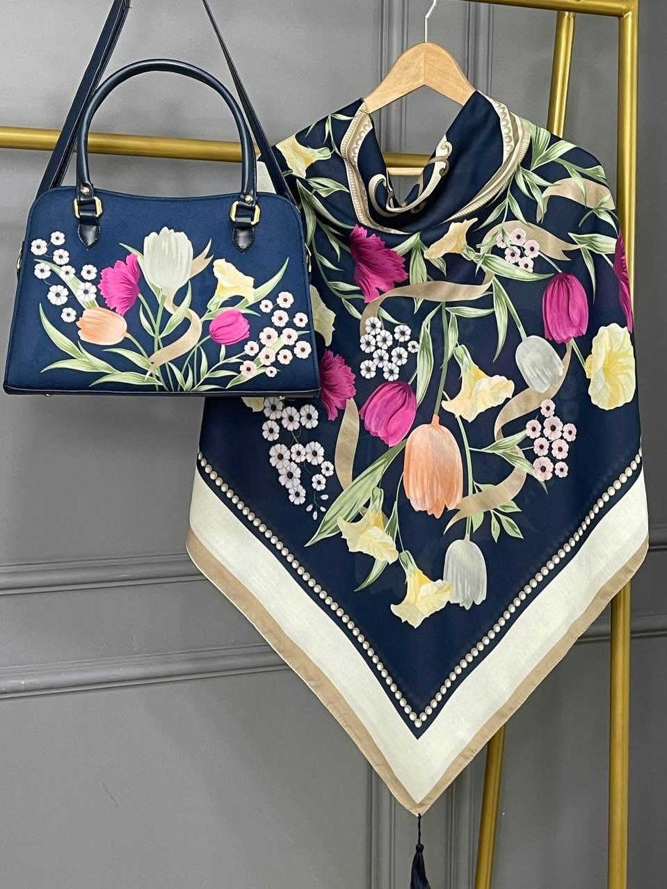 نجيبلكم شنو شي مميز لان انتو تستحقون  #سيت ربطه + جنطه قياس الربطه ١٤٠ عرض خاص بمناسبة عيد المعلم السيت كامل ١٥ الف بس اذا سيتين واكثر يصير السيت ب١٢


**إذا كنت صاحب هذا الإعلان وتريد حذفه لأي سبب، رجاءا أرسل رسالة إلى الدعم الفني**