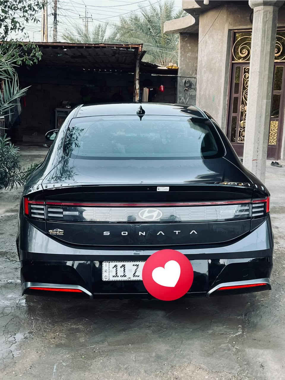 السلام عليكم للبيع سوناتا موديل (25) وارد أمريكي حادث بل جنطة شبر بدون صبغ السيارة مكفوله رقم بغداد تحويل ثاني يوم فول مواصفات واحد على واحد عده الفتحه الون فيلي ماشيه (25) بعدها زيرو السعر (220) وبيها مجال لاستفسار على الرقم (***********) غير متواجد على الفيس
