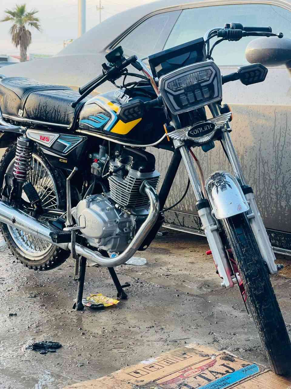 السلام عليكم للبيع تايكر موديل 2025 5 كير شرط محرك مامفتوح دراجه بس شاشه طافيه والباقي كله مكفول السعر 600 وبي مجال ***********
