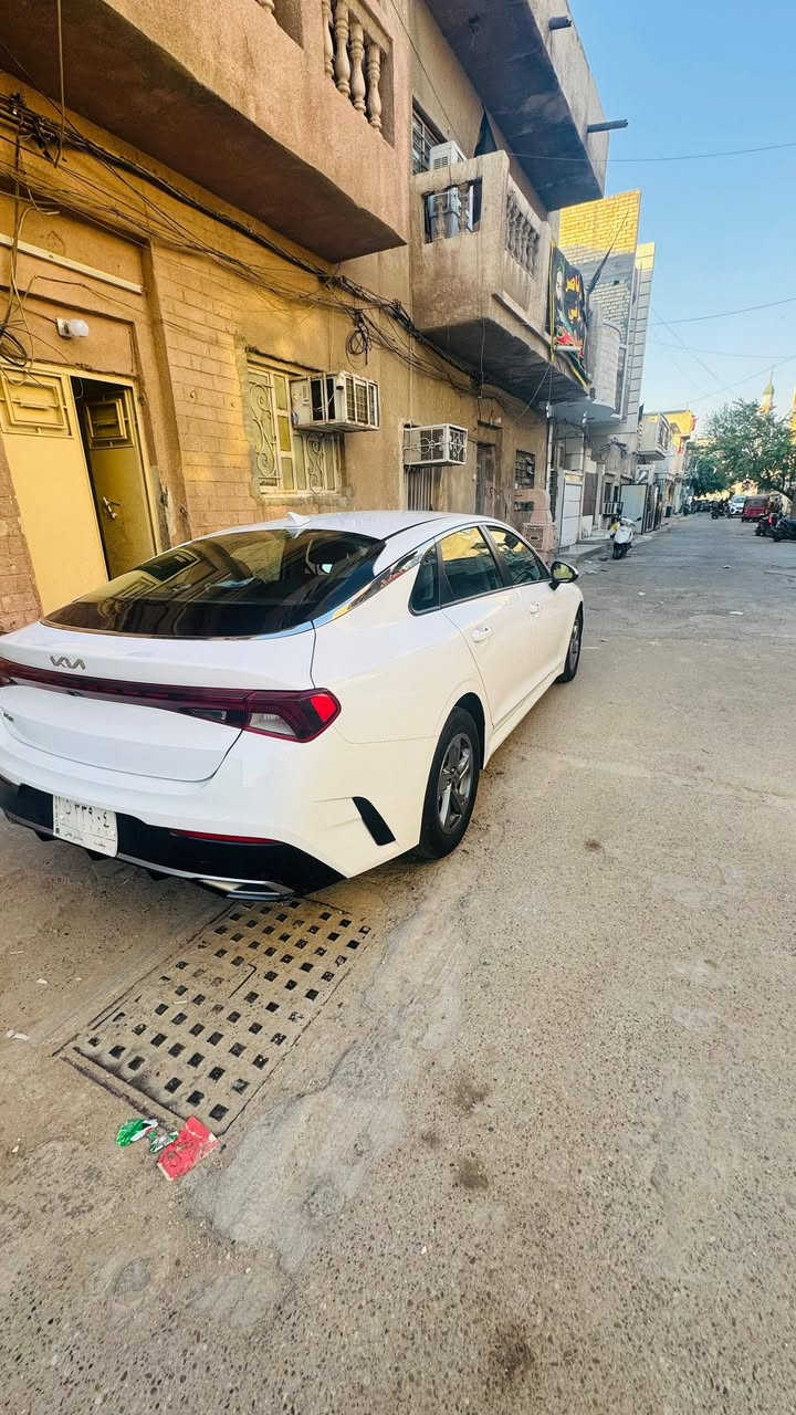 كيا كي فايف 2022
KIA k 5 

اللون( الابيض) فول نضافه✅✨

موديل2022(معوقين)✅✅

وصاحبه موجود الوكاله ثاني يوم

السيارة بيها( جاملغ امامي) وشويه من الباب السايق

فول مواصفات ماعده الفتحه

دخول بصمه ذكي✅

نظام ترحيب اضويه يدات✅

تشغيل عن بعد✅ 

بصمة ابواب✅

حجم المحرك1.6T✈️ (تيربو)✅  

شاشة كبيرة اندرويد اوتو ابل كار✅

سايد بريك بصمه✅

اوتو هولد Auto Hold✅

حساس ضغط الاطارات ✅

 كامره دواره خلفيه ✅

رادار امامي ✅

 اشاير في المرايا✅

رادرات جانبية و خلفيه و اماميه ✅

حساسات خلفيه✅

نقطه العمياء✅

قيادة ذاتيه✅ 

تحديد مسار✅

مثبت سرعه✅ 

توقف ذاتي✅

تبريد شاشة + مناخ منفصل✅

اشاير بالمري ✅

لدترحيب✅ 

لد امامي LED✅

لد خلفي LED✅

جنطه  فتح اوتماتيك عند الوقوف✅ 

اوضاع قياده Drive Mode

نظام سبورت sport✅

 نظام نورملNormal✅

نظام سمارت Smart✅

تحكم ستيرن جهتين✅  

 بعد بيهة مواصفات الفول🔥🔥

مكان السياره بغداد الكرخ

السعر170$

لتواصل ***********
