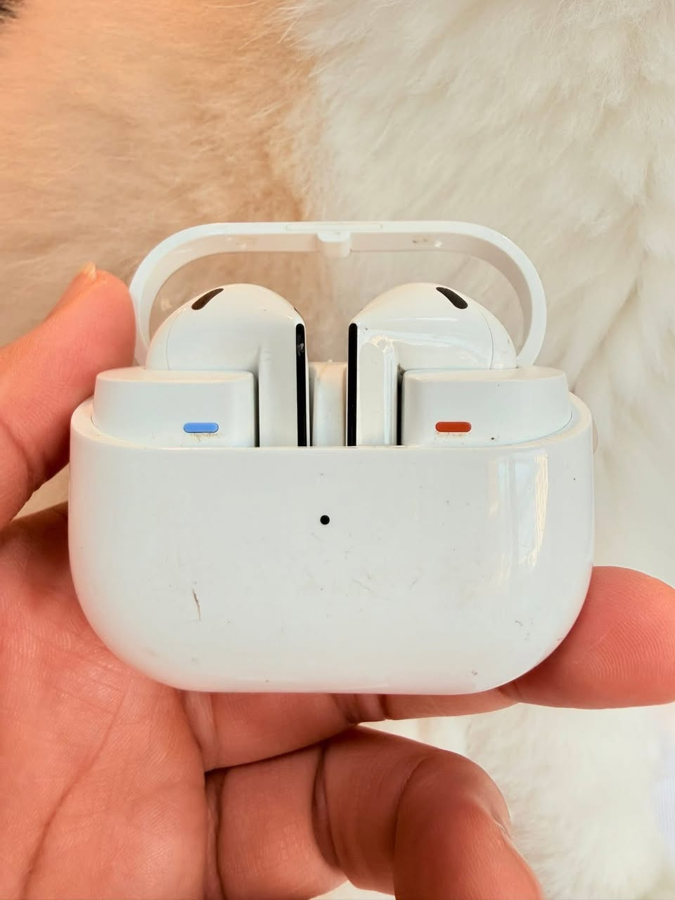 هلاو سماعات سامسونك بهذه شكل كلش نظيفة صوت كلش قوي يلي اريده يراسلني خاص سعر 25 علا اول تم بالعافية علياخذها


**إذا كنت صاحب هذا الإعلان وتريد حذفه لأي سبب، رجاءا أرسل رسالة إلى الدعم الفني**