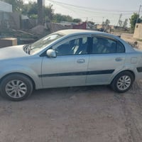 ريو موديل ٢٠٠٨ امريكي ضربتها باب خلفي عكس السايق كير محرك تبربد مابيهة...