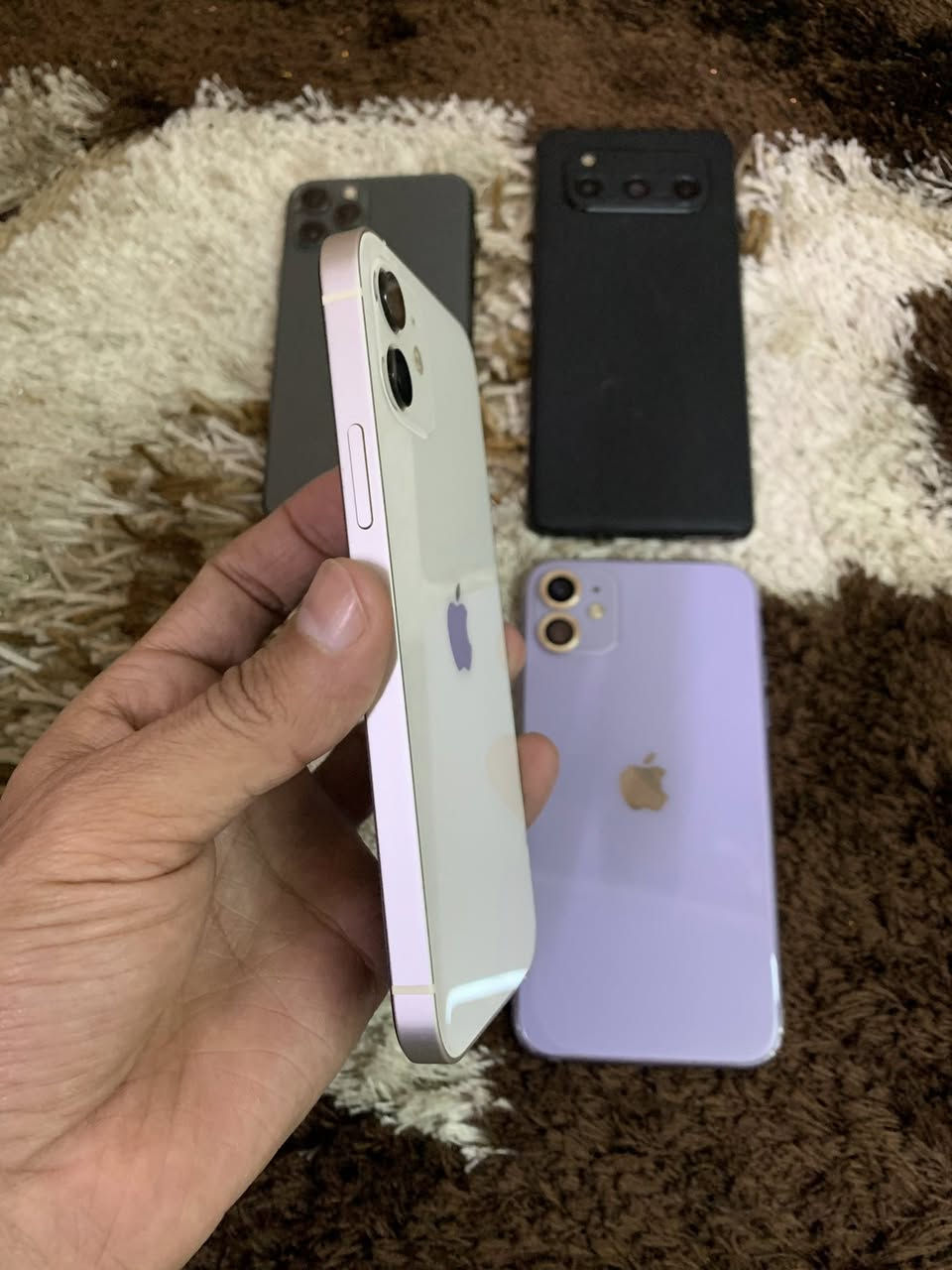 ايفون 11 عادي ذاكرة128 دكمة صامت عاطل // ايفون 11برو ذاكرة64 شفتو الفطر بلخلفية // ايفون 12 العادي ذاكرة64 جهاز دريا بوند بمواصفات عالية — الايفونات مبدلات شاشة اصليات باشرط للبيع او مراوس لاحد يدخلي وعنده جهاز مايجيب 100 ويكلي راس براس


**إذا كنت صاحب هذا الإعلان وتريد حذفه لأي سبب، رجاءا أرسل رسالة إلى الدعم الفني**