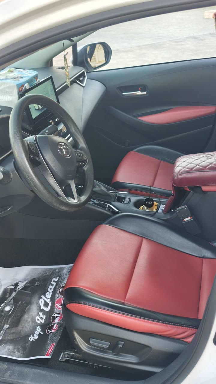 سلام عليكم
كورلا خليجي شكل الأمريكي موديل 25 مكفوله 

فول مواصفات داخل احمر كراسي كهرباء ماشيه 32000 : السعر 151 

رقم الهاتف : *********** واتس اب
