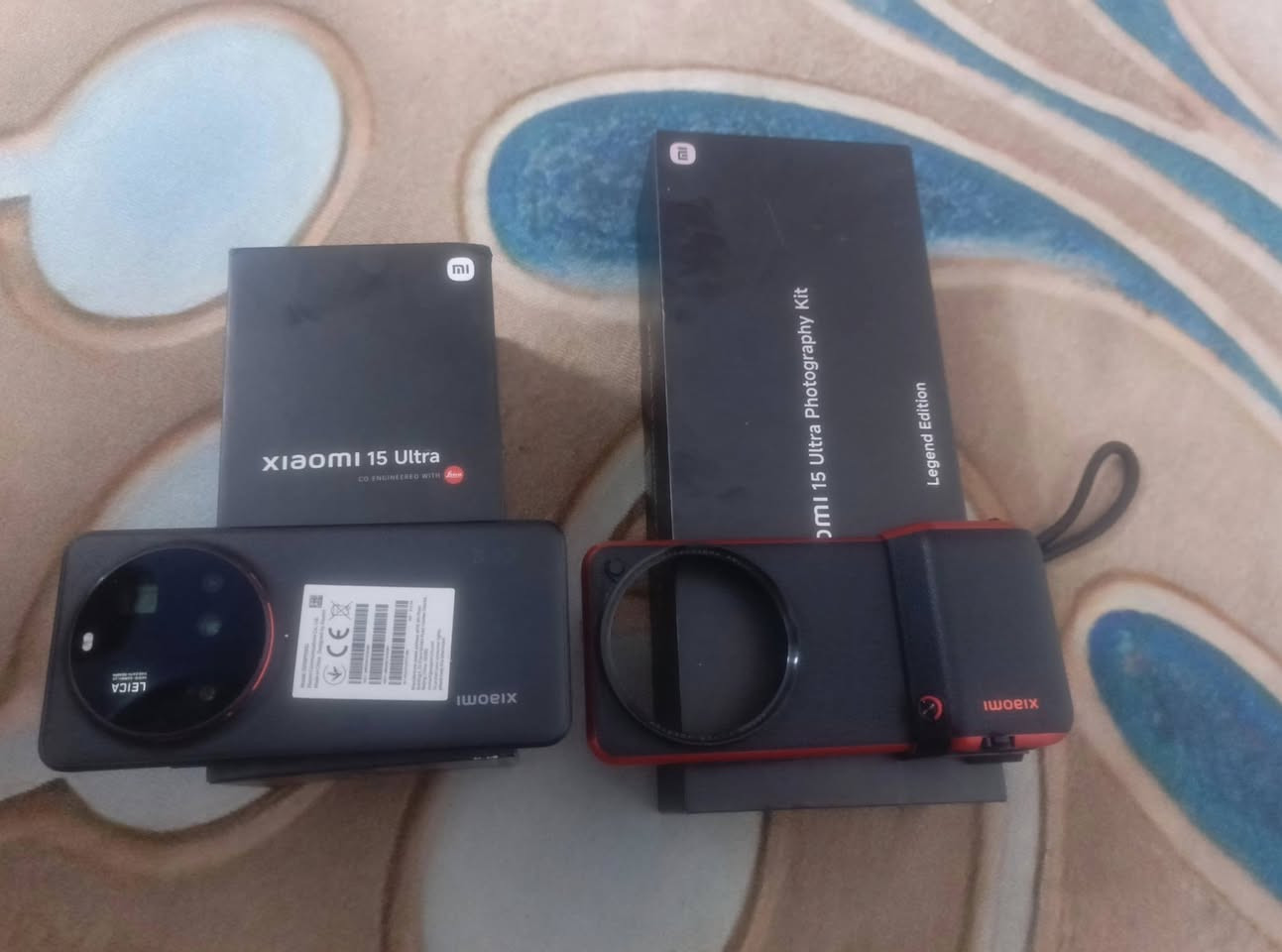 شاومي 15 إلترا جهاز جديد زغ مابي كامل هوه ولبكج مال تصوير جهاز روعه 
للبيع السعر مليون 1250وبي مجال مكاني شعب***********
