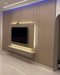 وبركاته اعلان للبيع بيت مساحة 300م مع قطعه اكثر من دونم بيها جملون وهي...